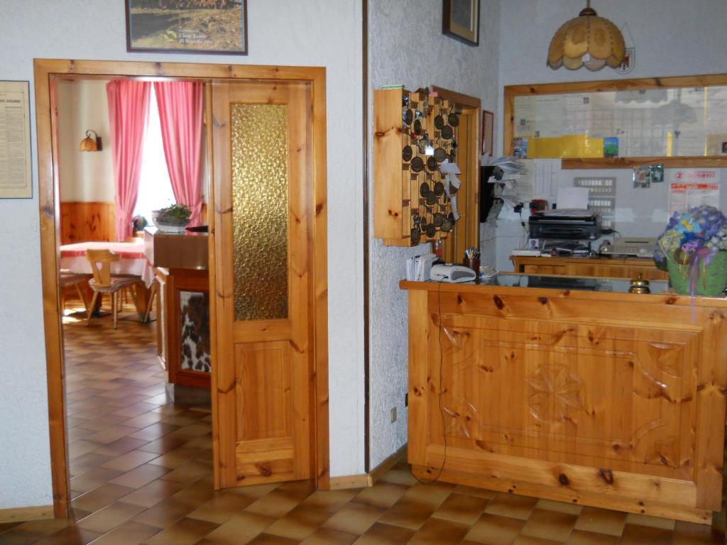 Albergo Negritella Borgo Valsugana Екстер'єр фото